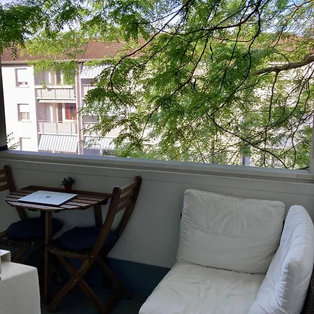 Altbau Near St Alban Tal Apartamento Basilea